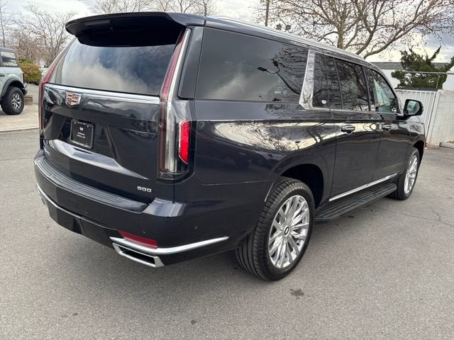 2023 Cadillac Escalade ESV Premium Luxury