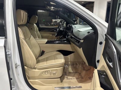 2023 Cadillac Escalade ESV Premium Luxury