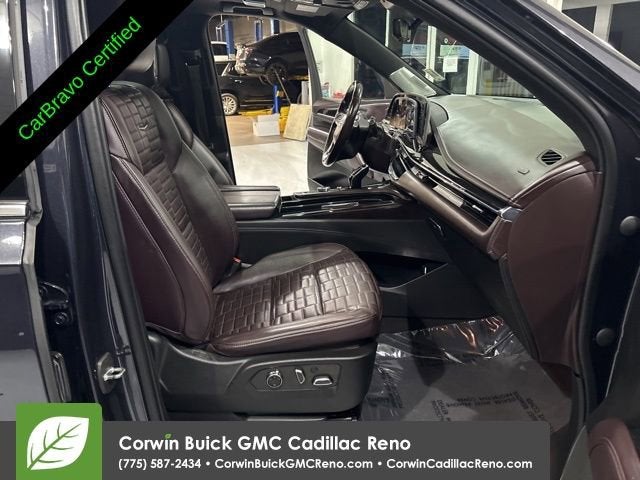 2022 Cadillac Escalade ESV Premium Luxury Platinum