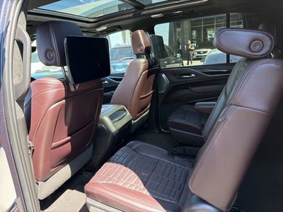2022 Cadillac Escalade ESV Premium Luxury Platinum