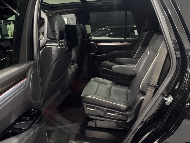 2025 Cadillac Escalade Premium Luxury
