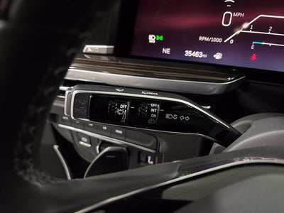 2025 Cadillac Escalade Premium Luxury