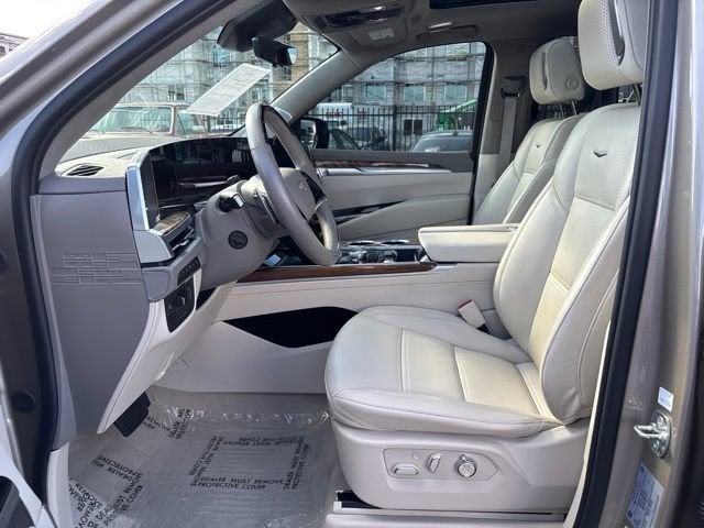 2025 Cadillac Escalade ESV Sport Platinum