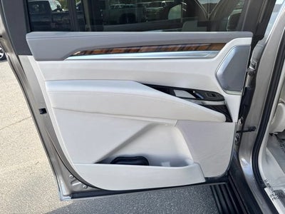 2025 Cadillac Escalade ESV Sport Platinum
