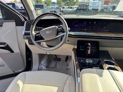 2025 Cadillac Escalade ESV Sport Platinum