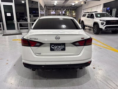 2023 Nissan Altima SR FWD