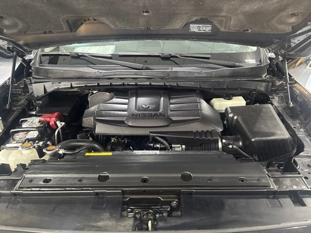 2022 Nissan TITAN Crew Cab SV 4x4