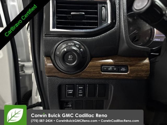 2023 Nissan TITAN Crew Cab Platinum Reserve 4x4