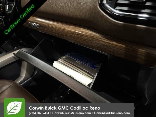 2023 Nissan TITAN Crew Cab Platinum Reserve 4x4