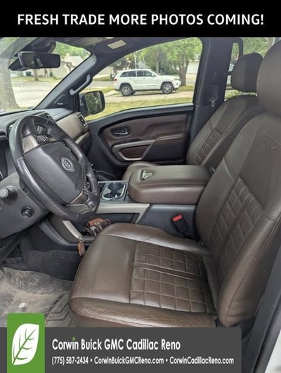 2023 Nissan TITAN Crew Cab Platinum Reserve 4x4