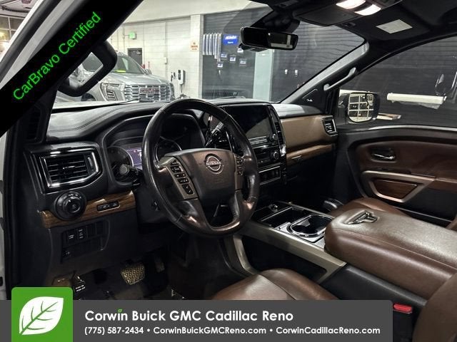 2023 Nissan TITAN Crew Cab Platinum Reserve 4x4