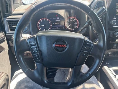 2021 Nissan TITAN Crew Cab PRO-4X 4x4