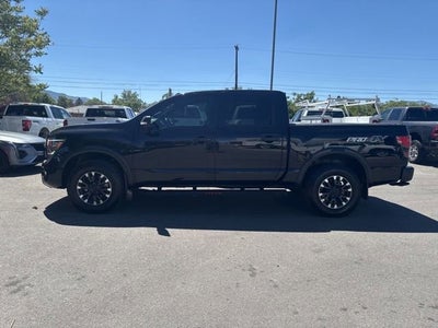 2021 Nissan TITAN Crew Cab PRO-4X 4x4