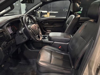 2023 Nissan TITAN Crew Cab PRO-4X 4x4