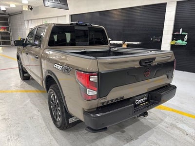2023 Nissan TITAN Crew Cab PRO-4X 4x4