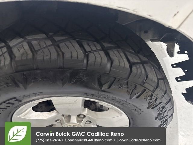 2012 Nissan Frontier SV