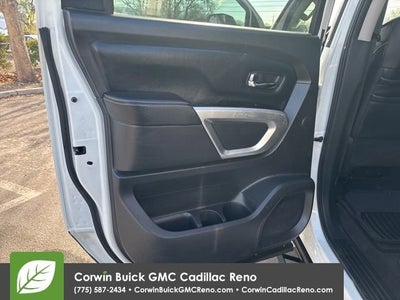 2016 Nissan TITAN XD PRO-4X Diesel