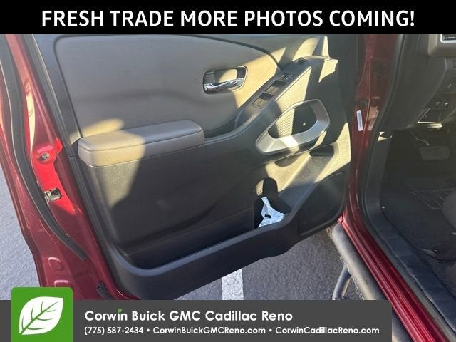 2022 Nissan Frontier Crew Cab SV 4x4