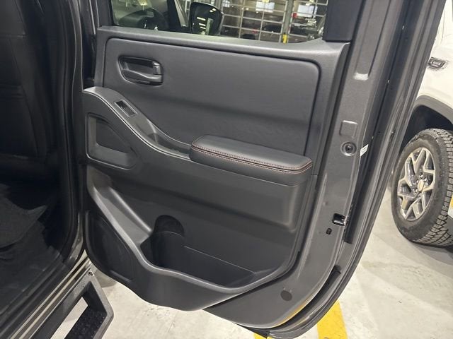 2026 Nissan Frontier Crew Cab PRO-4X 4x4