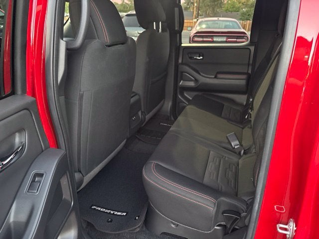 2025 Nissan Frontier Crew Cab PRO-4X 4x4
