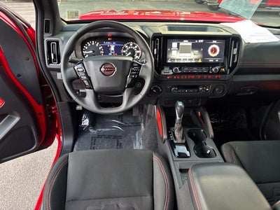 2025 Nissan Frontier Crew Cab PRO-4X 4x4