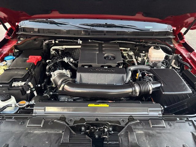 2025 Nissan Frontier Crew Cab PRO-4X 4x4