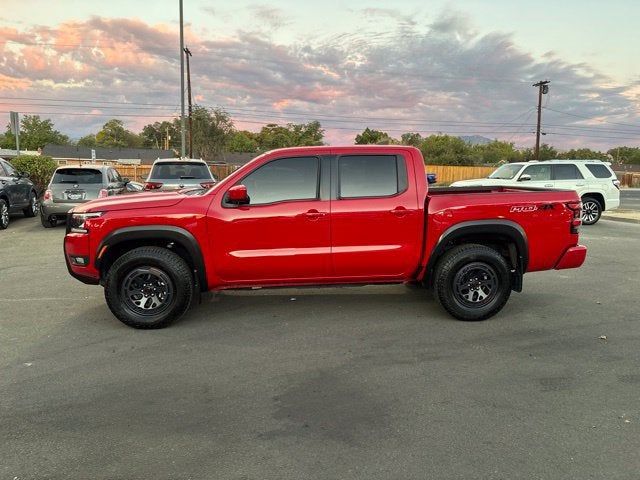 2025 Nissan Frontier Crew Cab PRO-4X 4x4