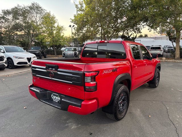 2025 Nissan Frontier Crew Cab PRO-4X 4x4