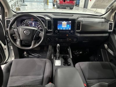 2024 Nissan Frontier Crew Cab Long Bed SV 4x4