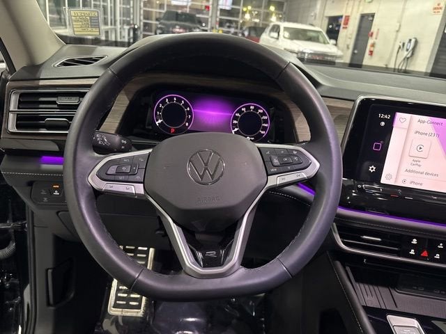 2025 Volkswagen Atlas 2.0T SEL Premium R-Line