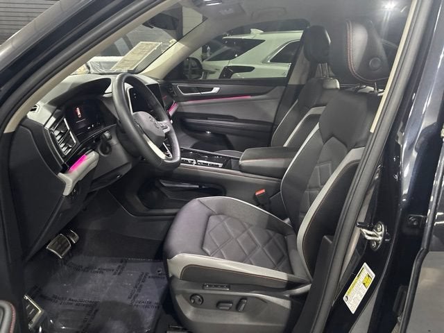 2024 Volkswagen Atlas 2.0T Peak Edition SEL