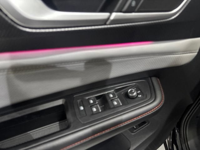 2024 Volkswagen Atlas 2.0T Peak Edition SEL