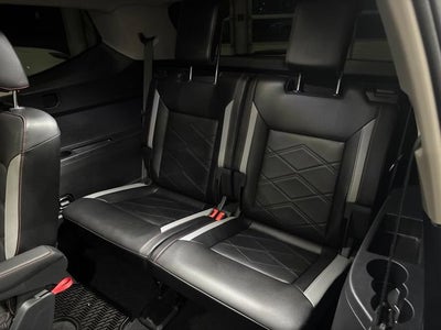 2024 Volkswagen Atlas 2.0T Peak Edition SEL