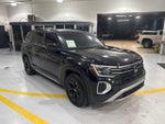 2024 Volkswagen Atlas 2.0T Peak Edition SEL