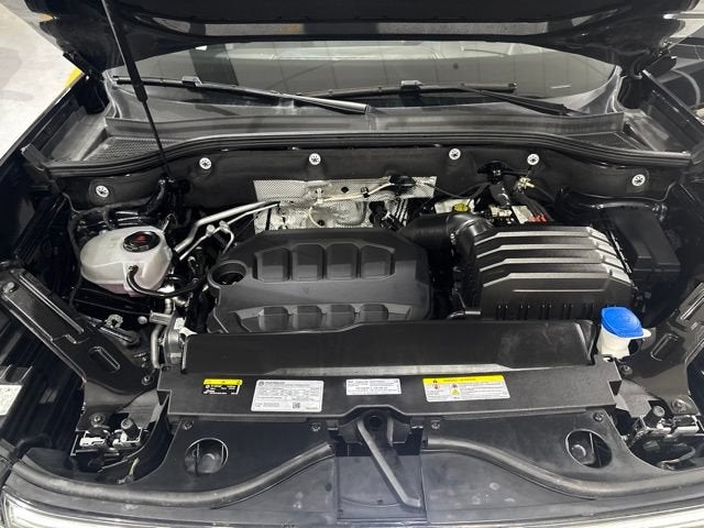 2024 Volkswagen Atlas 2.0T Peak Edition SEL