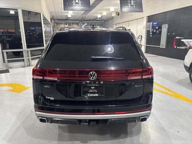 2024 Volkswagen Atlas 2.0T Peak Edition SEL