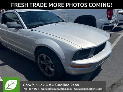 2006 Ford Mustang Standard