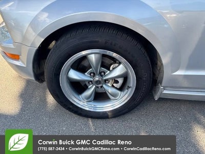 2006 Ford Mustang Standard