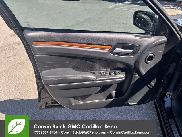 2015 Chrysler 300C Platinum AWD