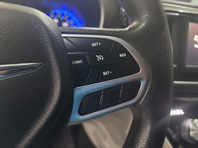 2021 Chrysler Voyager LXI