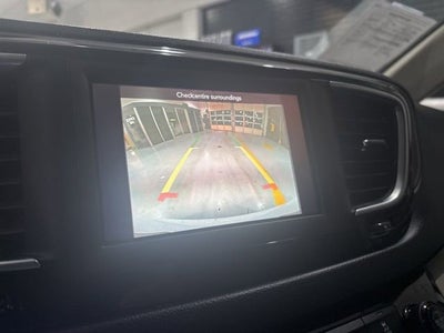 2021 Chrysler Voyager LXI