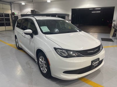 2021 Chrysler Voyager LXI