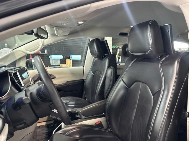 2023 Chrysler Pacifica Touring L AWD