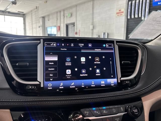 2023 Chrysler Pacifica Touring L AWD