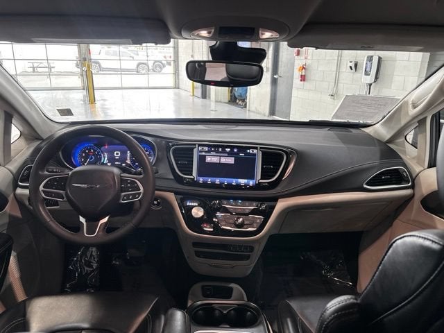 2023 Chrysler Pacifica Touring L AWD