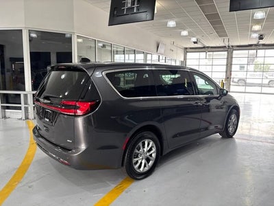 2023 Chrysler Pacifica Touring L AWD