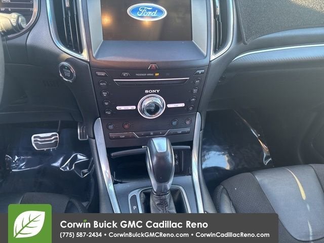 2017 Ford Edge Sport