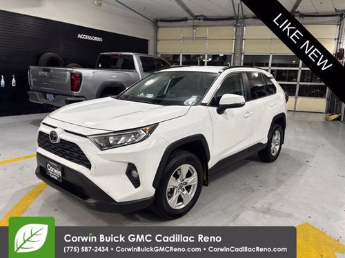 2020 Toyota RAV4 XLE
