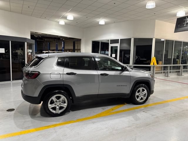 2024 Jeep Compass Sport