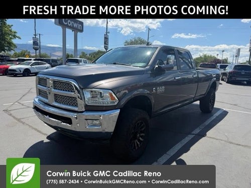 2017 RAM 3500 Laramie Crew Cab 4x4 8' Box